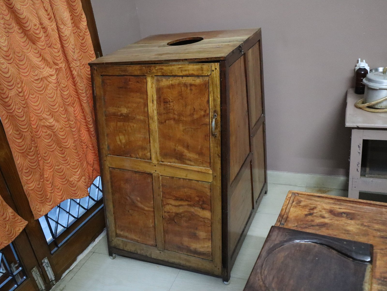 SR AYUSH Hospita